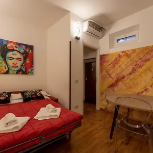 Pellegrino 86 - 101 Flat In , Roma Italia